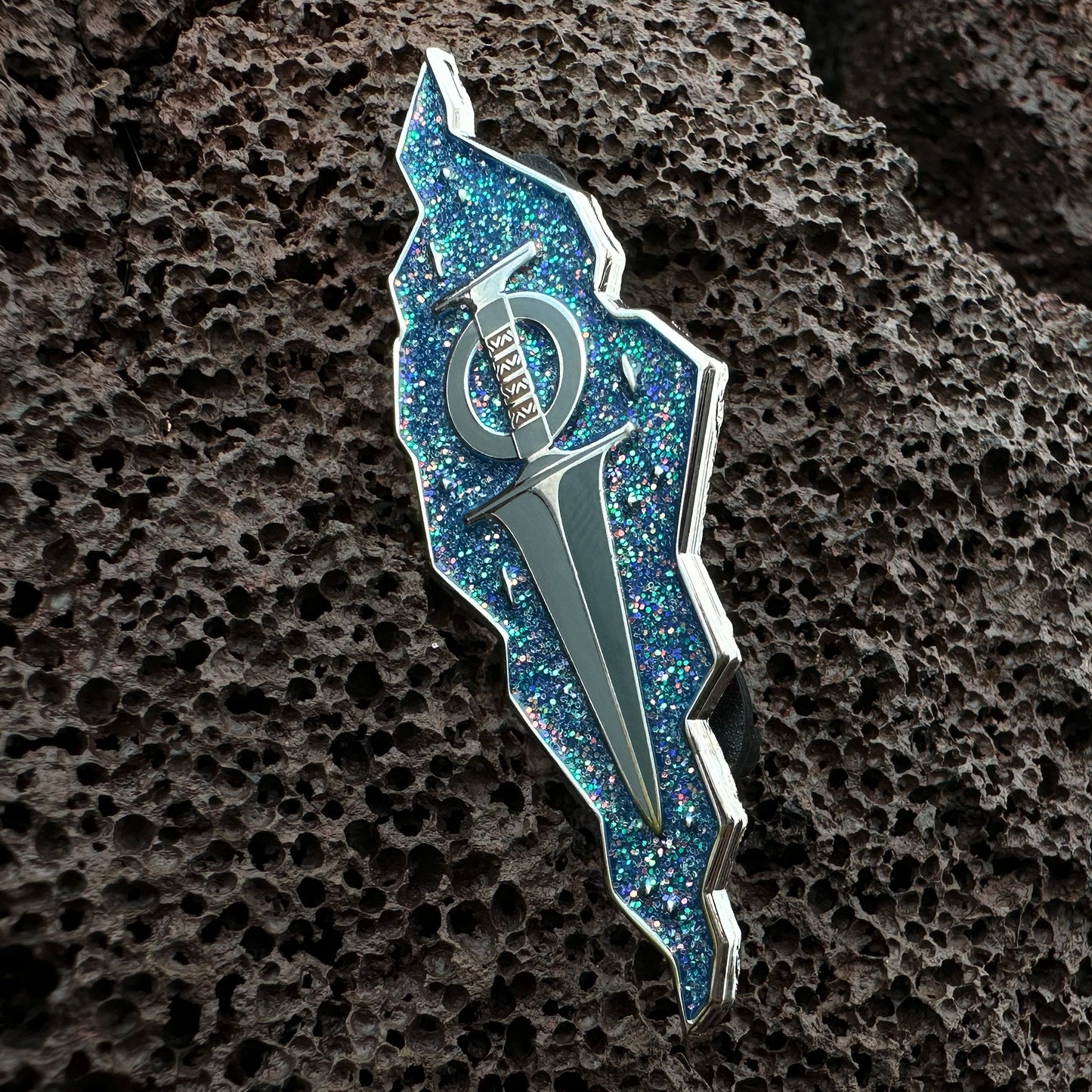Star Fissure Enamel Pin